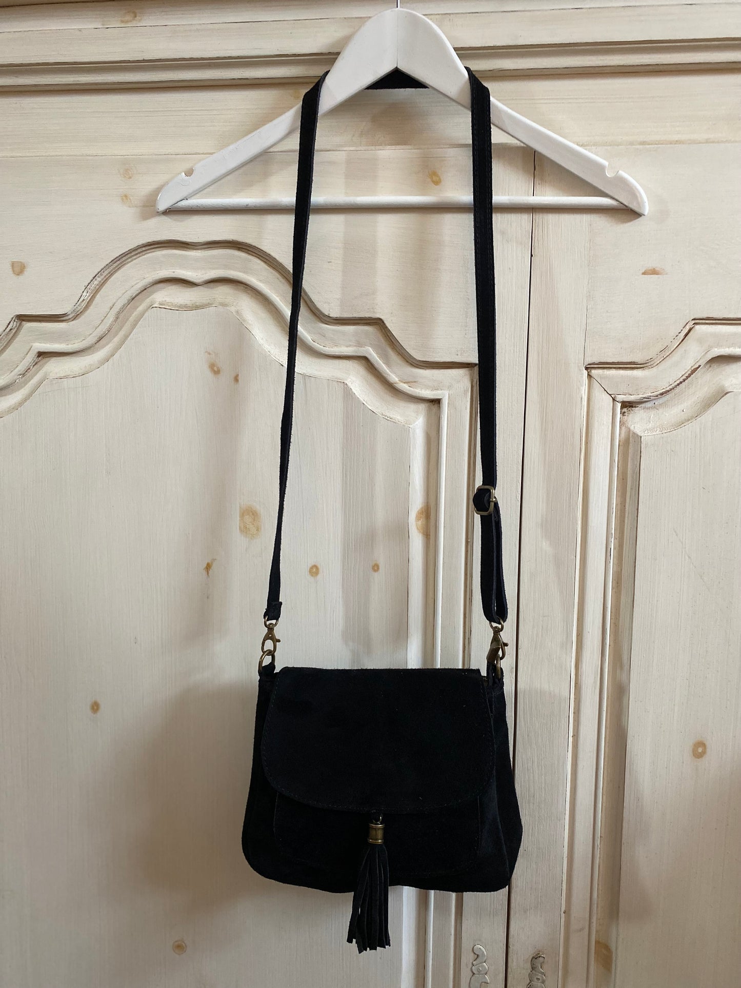 Besace croûte de cuir noir