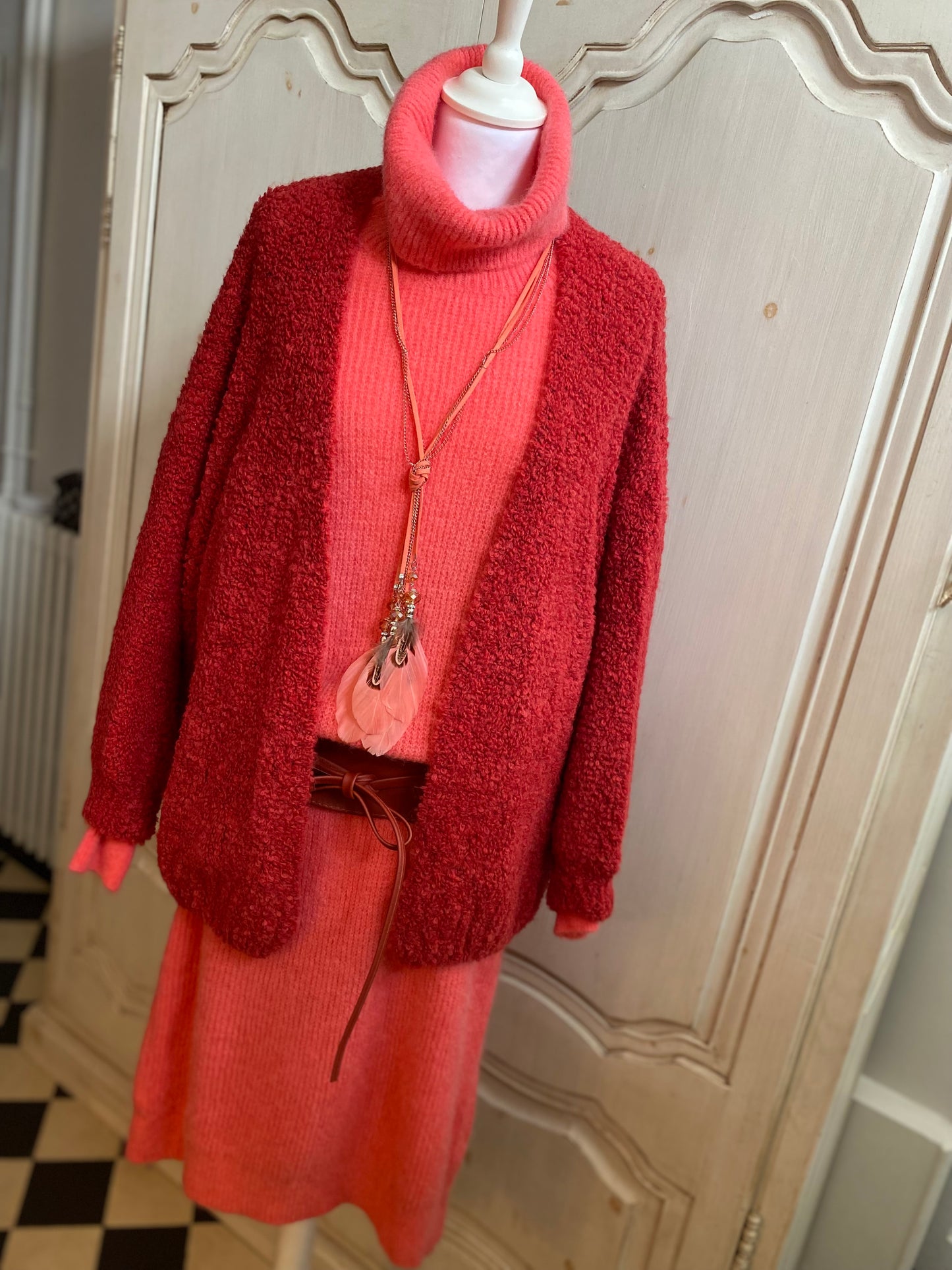 Promo Tenue Corail 4 pièces du 40 au 46