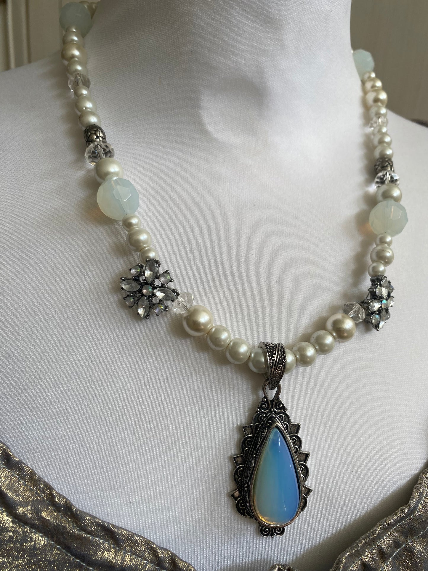 Collier irisé Lili Patchoulie