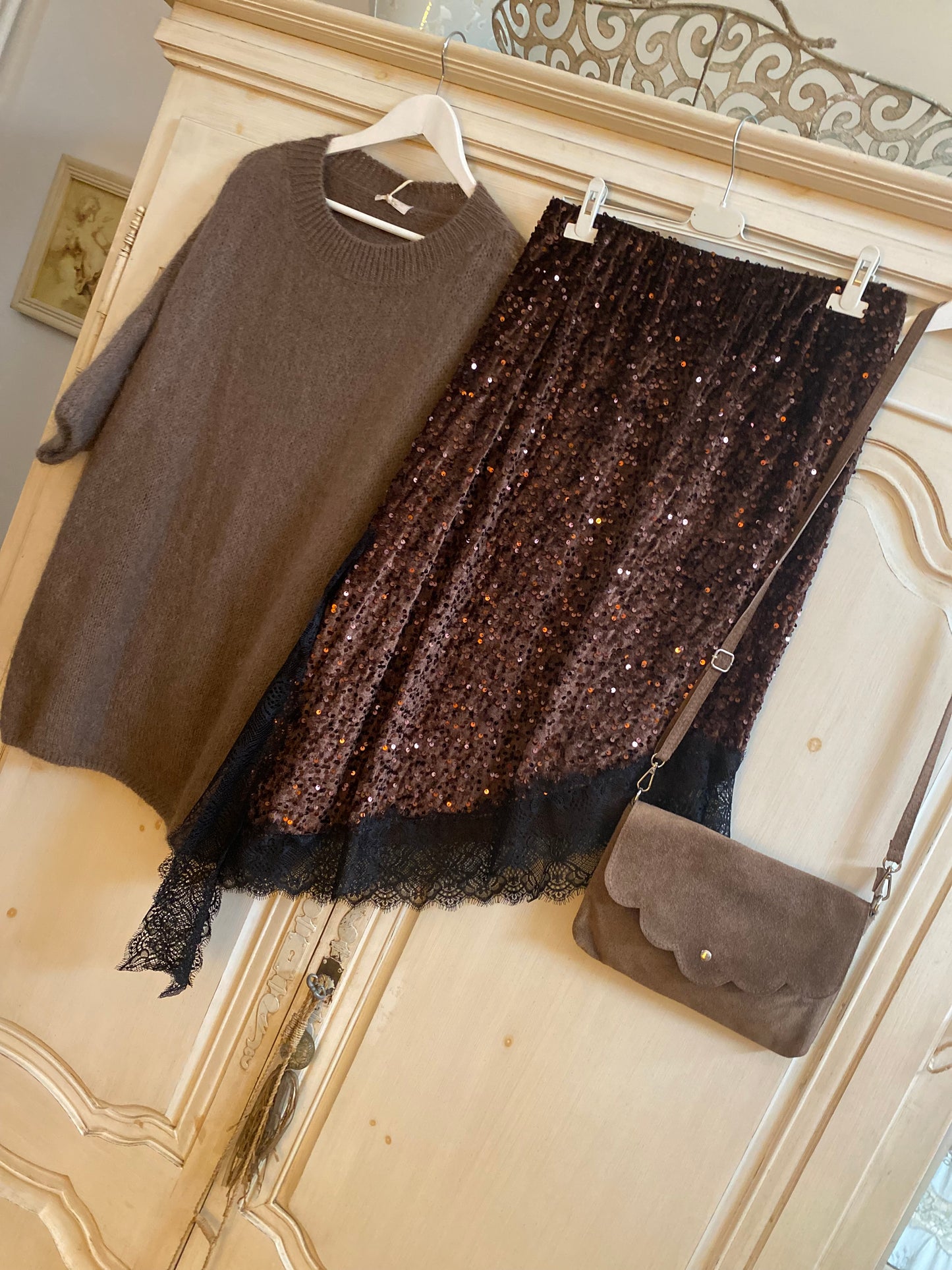 Tenue Marie 3 pièces du 40 au 46+